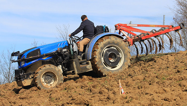 Tüm Türkiye'de artış gösterirken bu 3 ildeki traktör sayısı azaldı