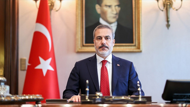 Dışişleri Bakanı Hakan Fidan'dan İngiltere ziyareti