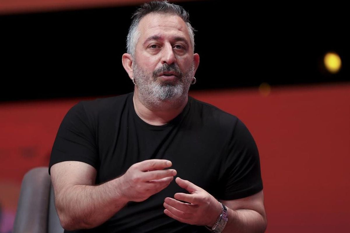 Cem Yılmaz yoğun bakımda! Doktorundan sağlık durumuna ilişkin açıklama