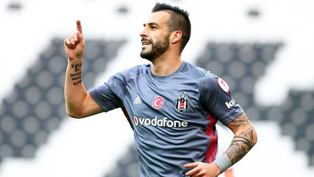 Alvaro Negredo'dan Beşiktaş itirafı: 'Gözüm kapalı giderim!'